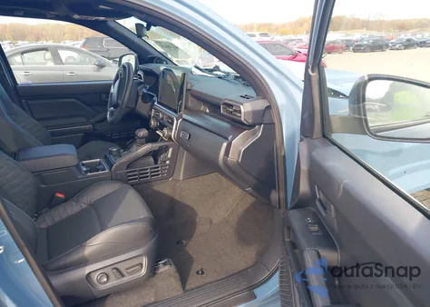 2025 Toyota 4Runner Hybrid Trd Off Road Premium from USA, damaged, VIN JTEVB5BR2S5007185